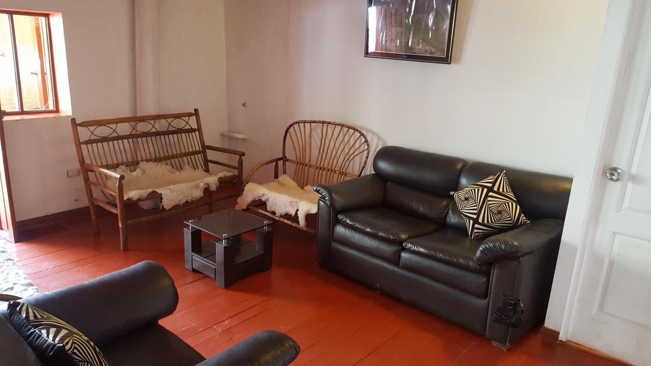 Killari B&B Ollantaytambo Luaran gambar